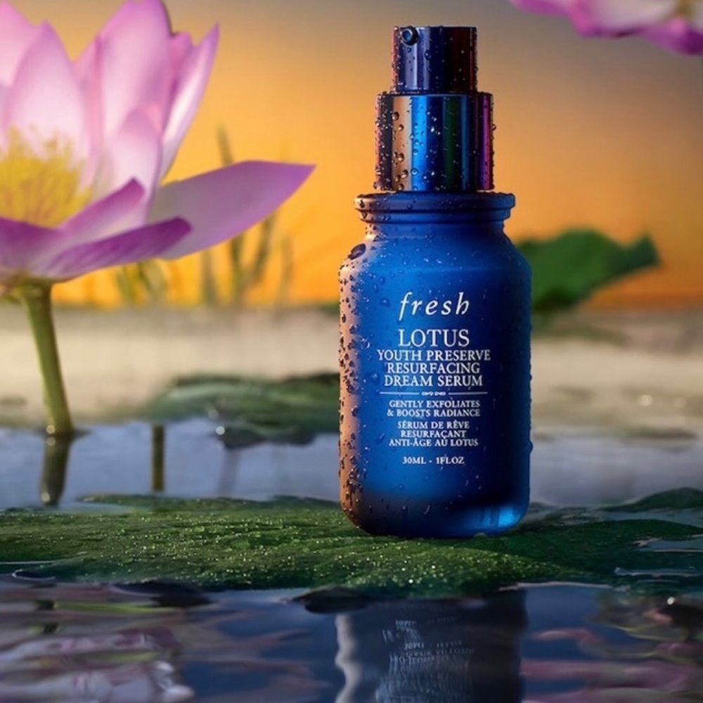 FRESH Lotus Youth Preserve Resurfacing Dream Serum